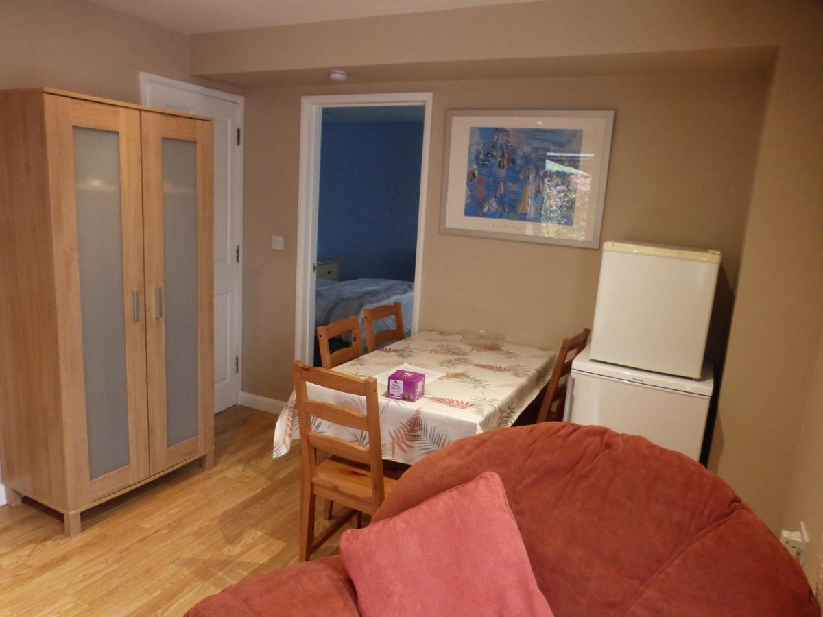 Self-Contained Private Apartment Barnet Kültér fotó